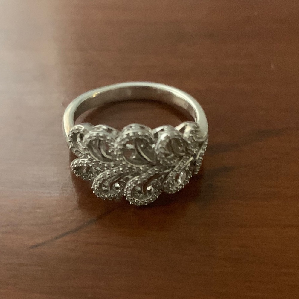 Simply Vera Wang Sterling Diamond Ring Size 9